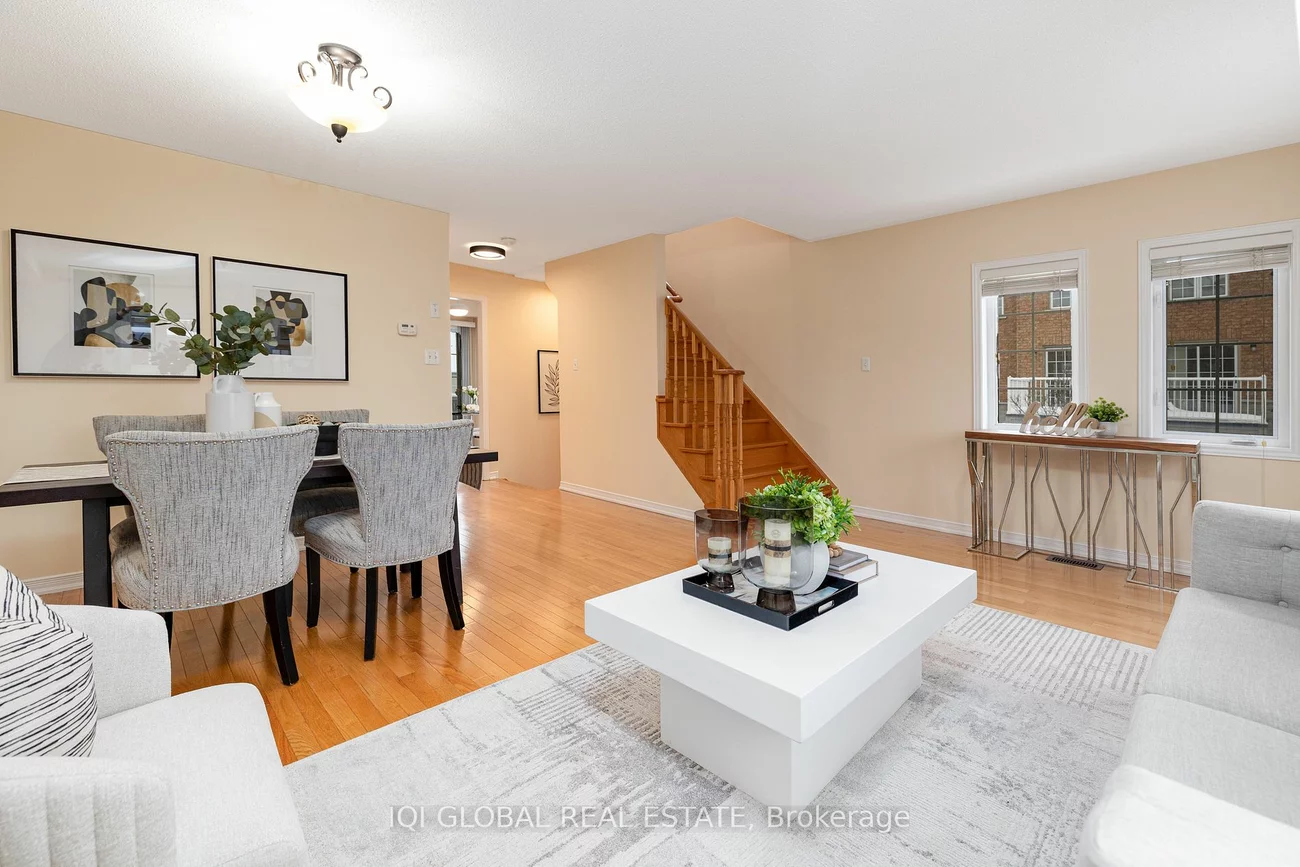 53 Thoroughbred Way, Markham