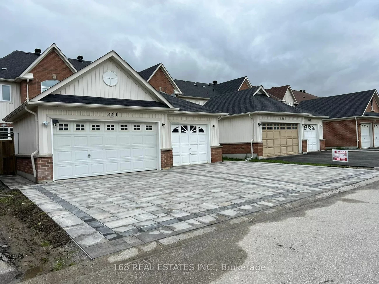 841 Bur Oak Ave, Markham