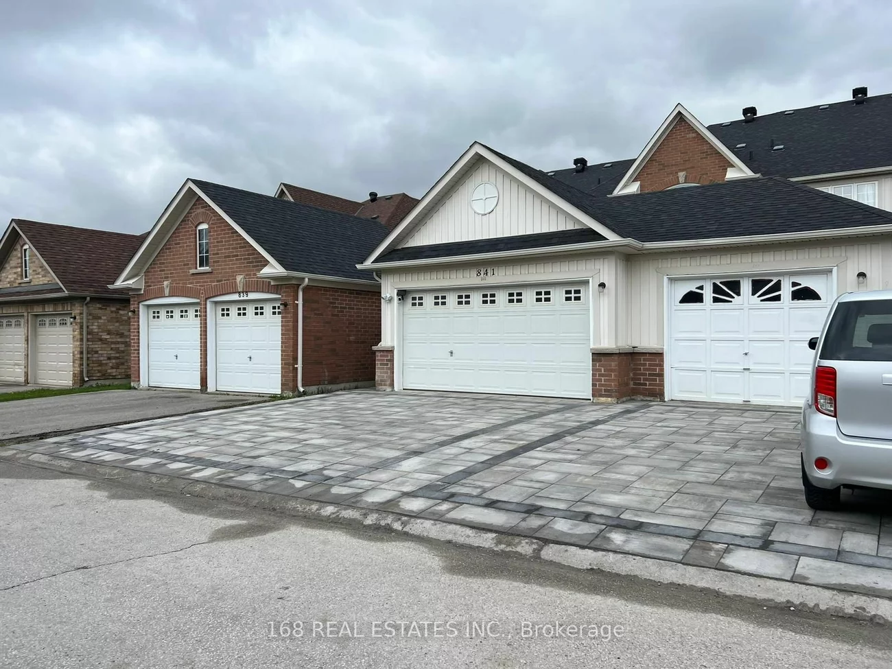 841 Bur Oak Ave, Markham