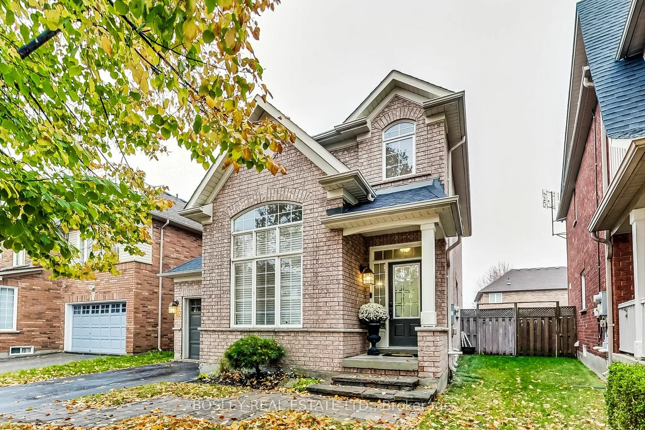 36 Pinecrest St, Markham