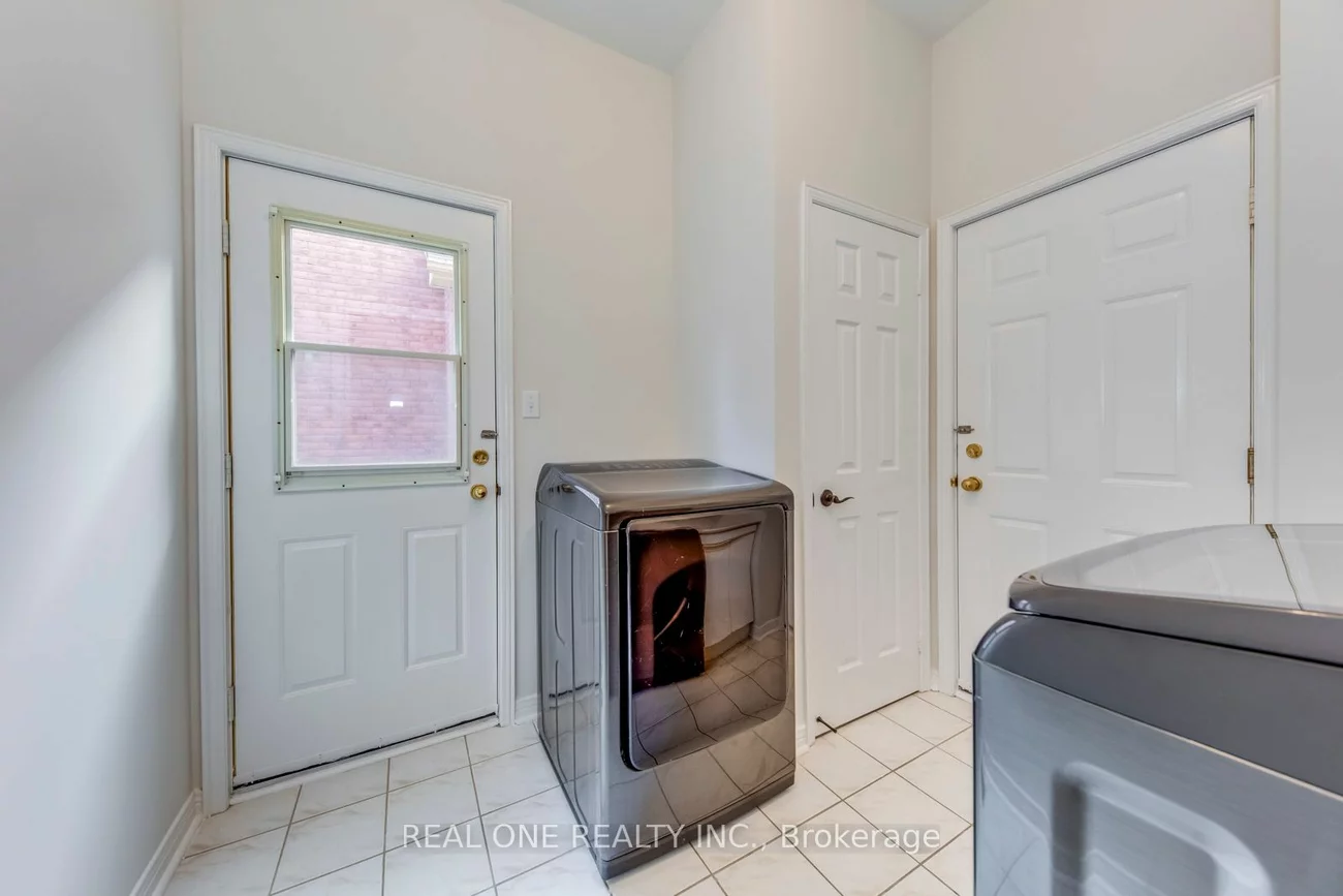 22 Arborfield Lane, Markham