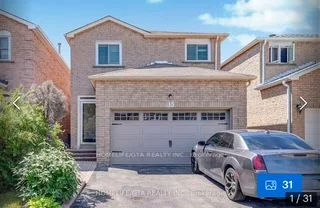 15 Forbes Cres, Markham