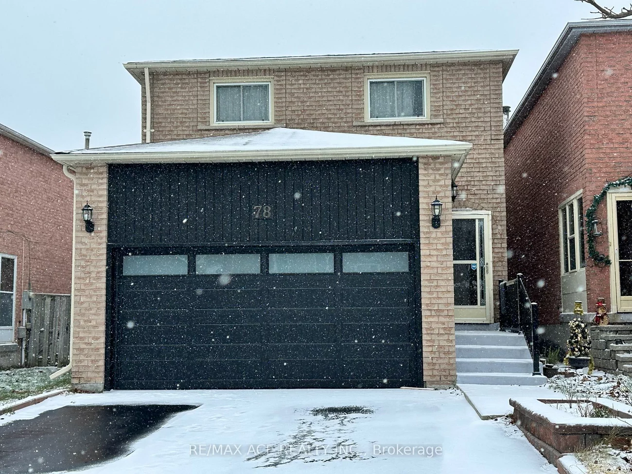 78 Stather Cres, Markham