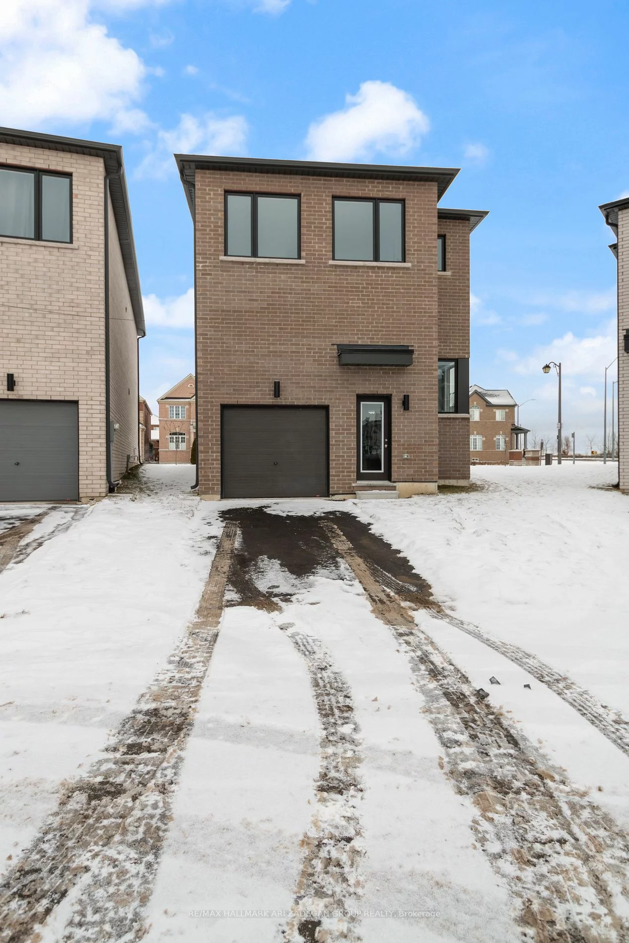 603 Riverland Farms Rd, Markham