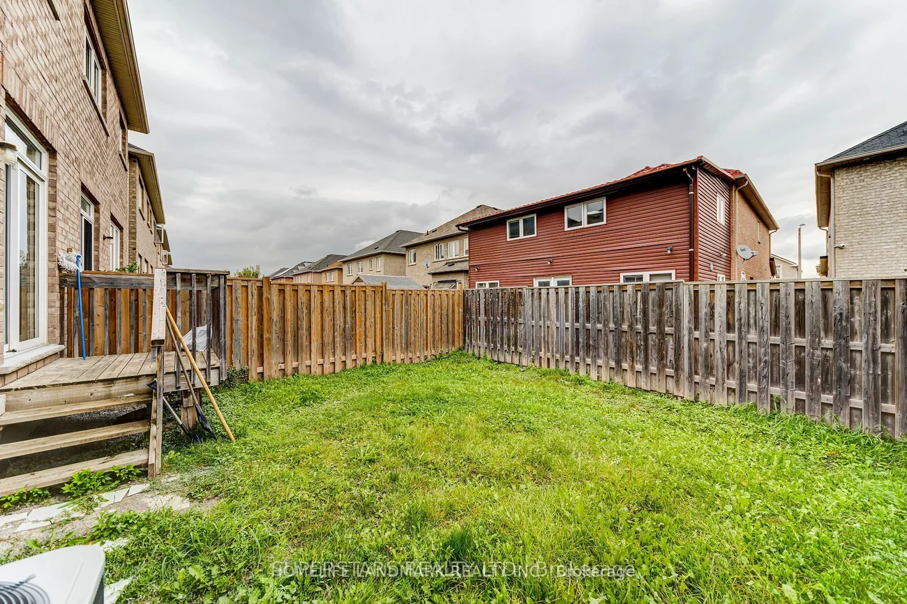 27 Trinco Way, Markham