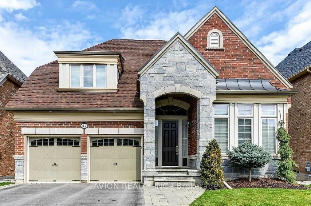 41 Pheasant Dr, Richmond Hill