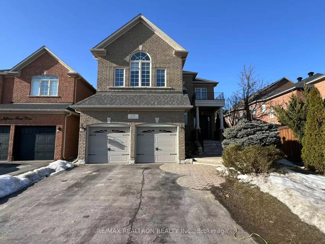 114 Jefferson Forest Dr, Richmond Hill