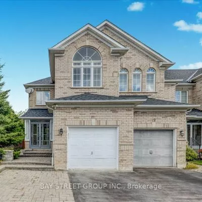 residential, sale, Att/Row/Twnhouse, 21 Debonair Dr, Westbrook, Richmond Hill 
 21 Debonair Dr, Westbrook, Richmond Hill