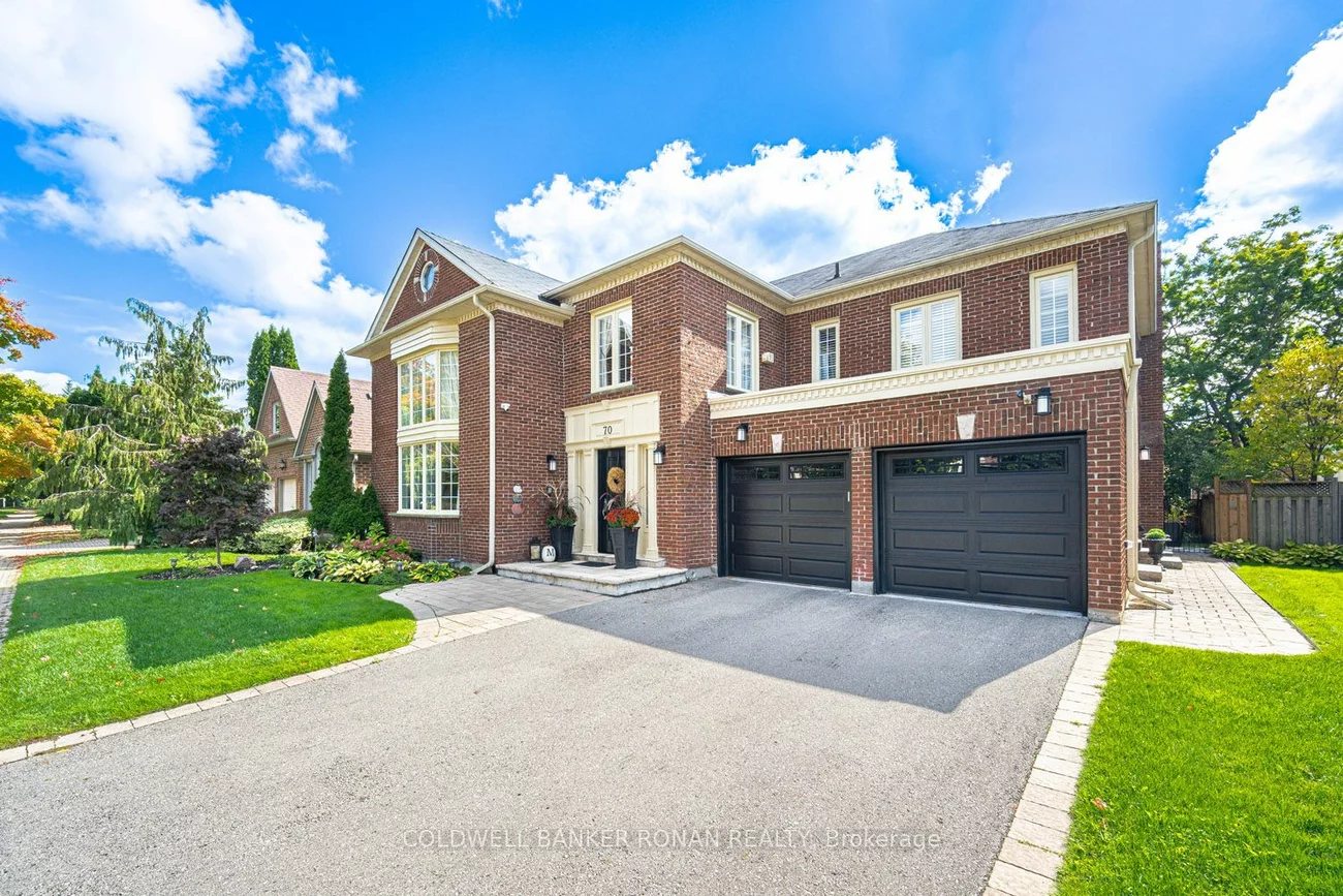 70 Willett Cres, Richmond Hill