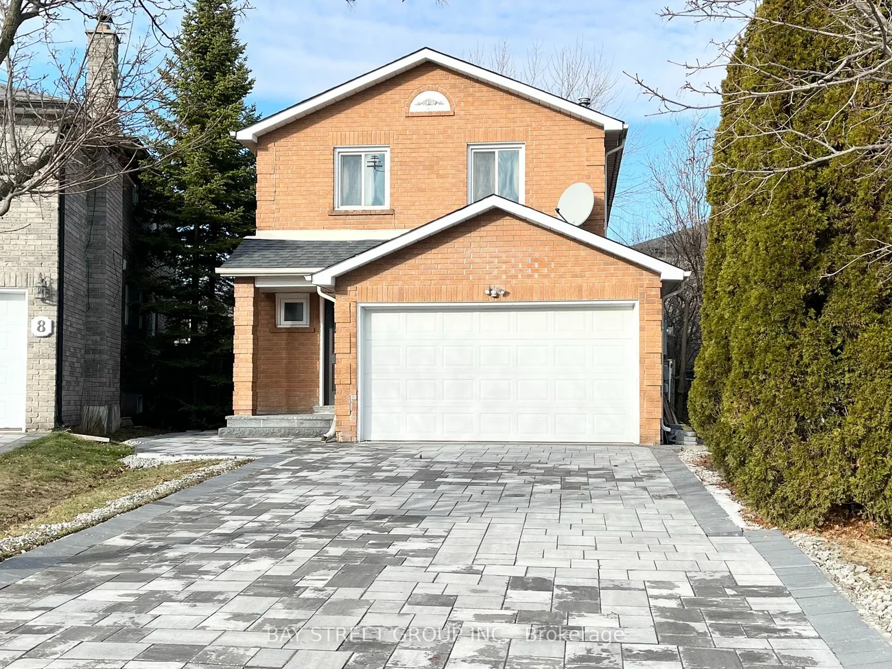 6 Mcnairn Crt, Richmond Hill