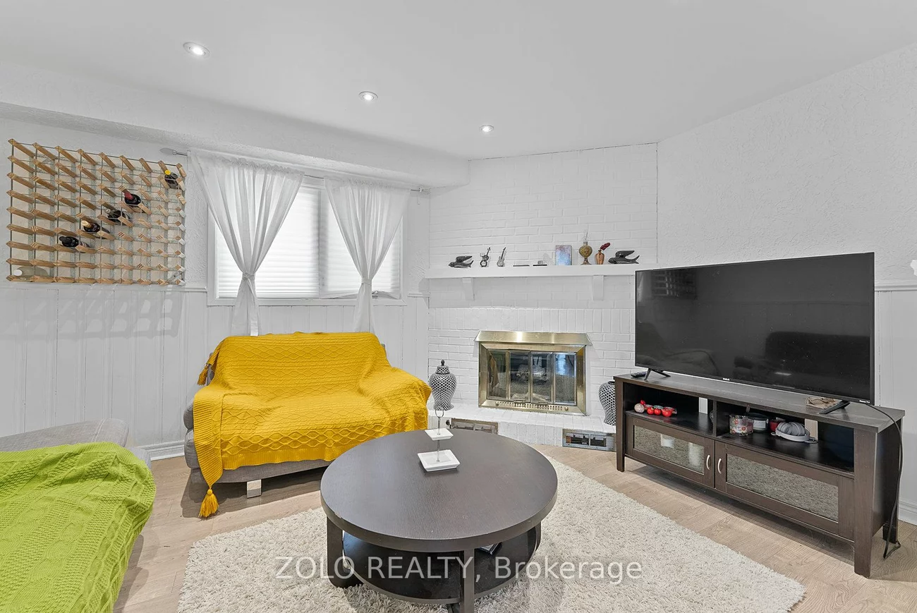 29 Misty Moor Dr N, Richmond Hill