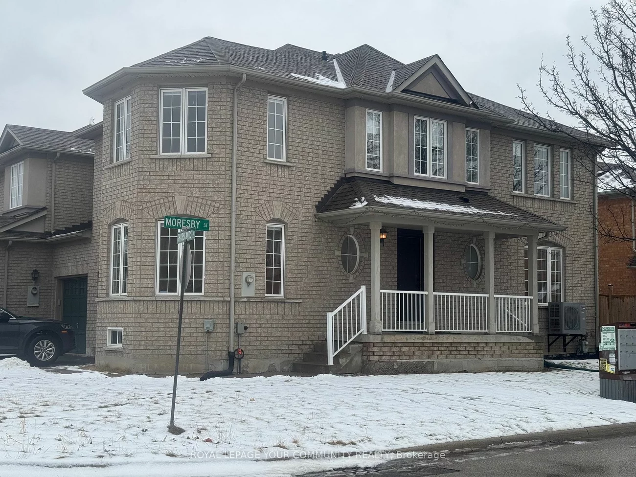 55 Grasslands Ave, Richmond Hill