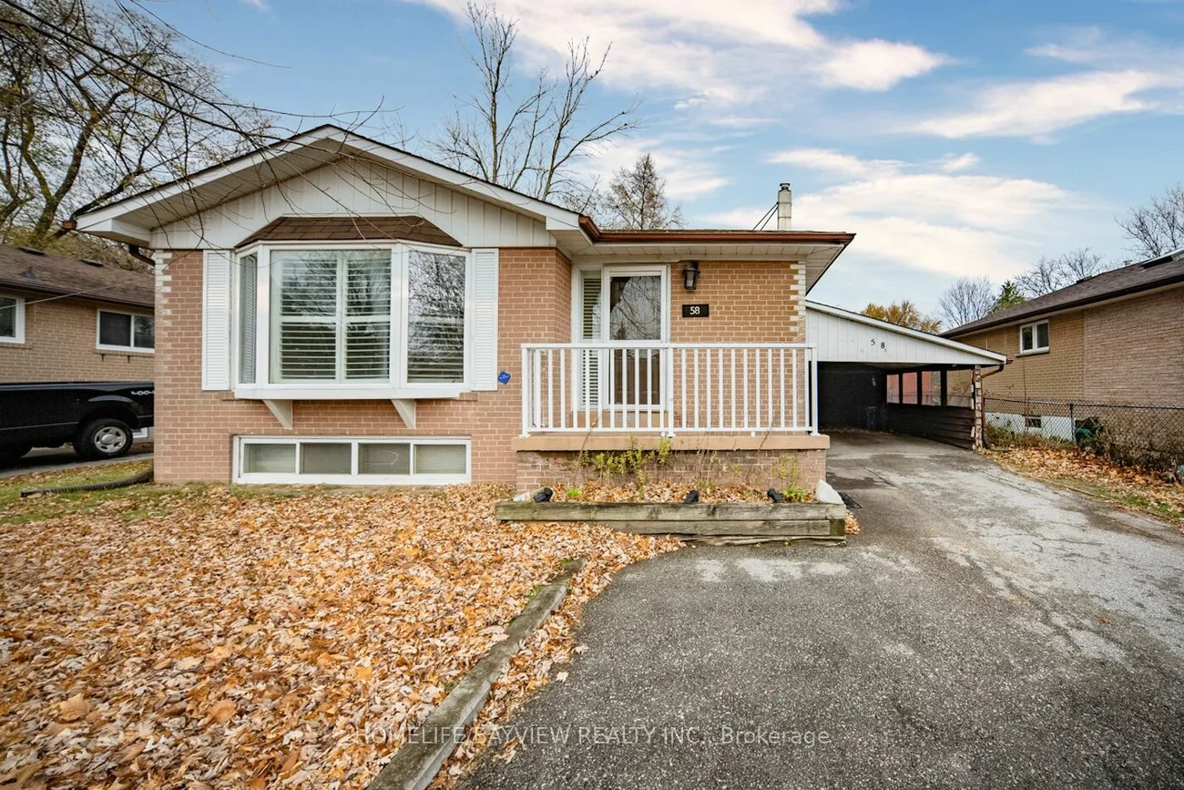 58 Collins Cres, Aurora