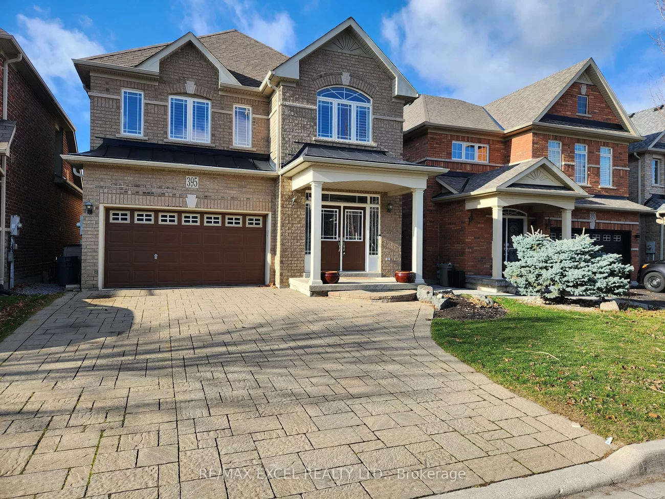 395 Kwapis Blvd, Newmarket