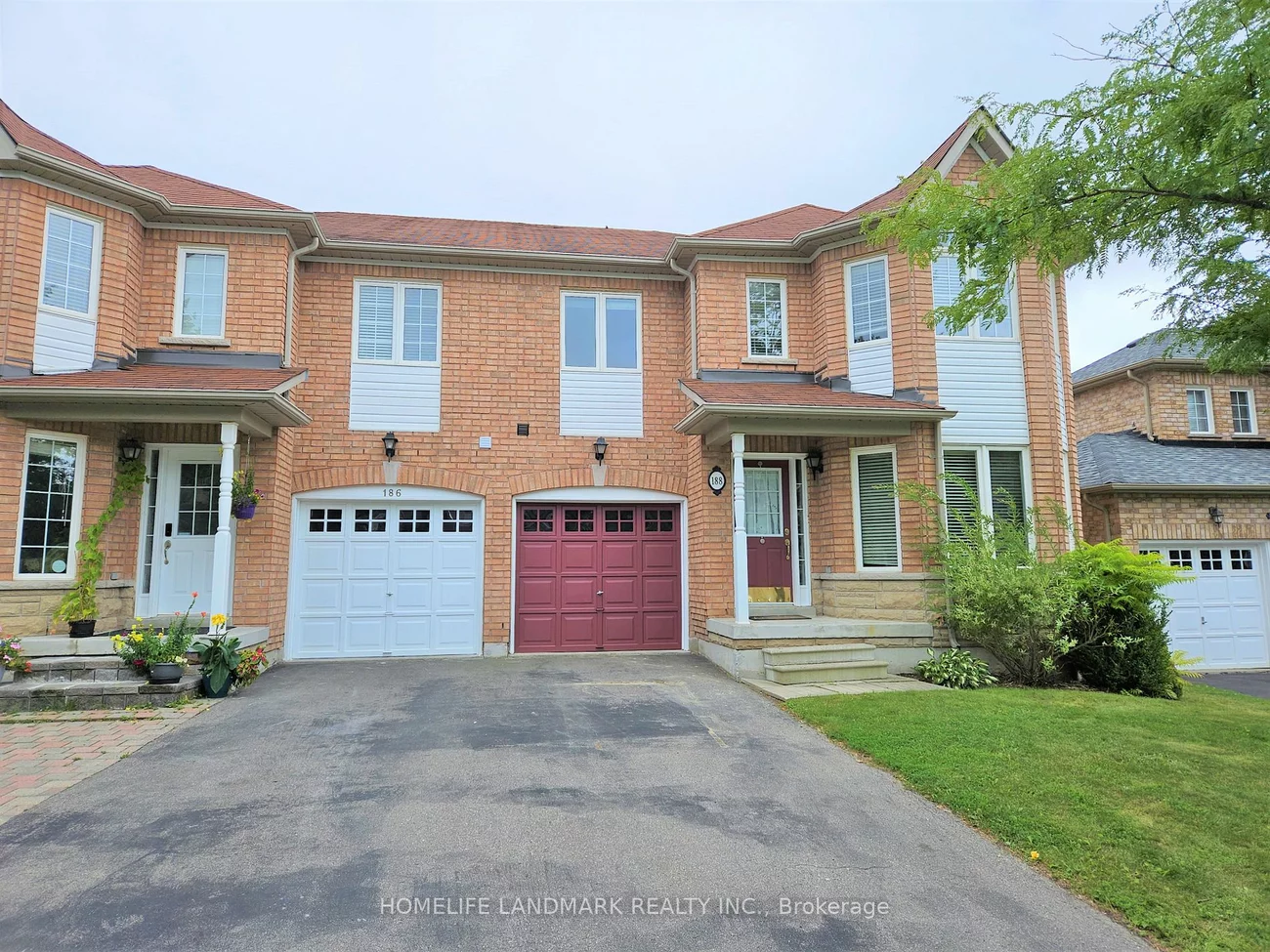 188 Wainscot Ave, Newmarket