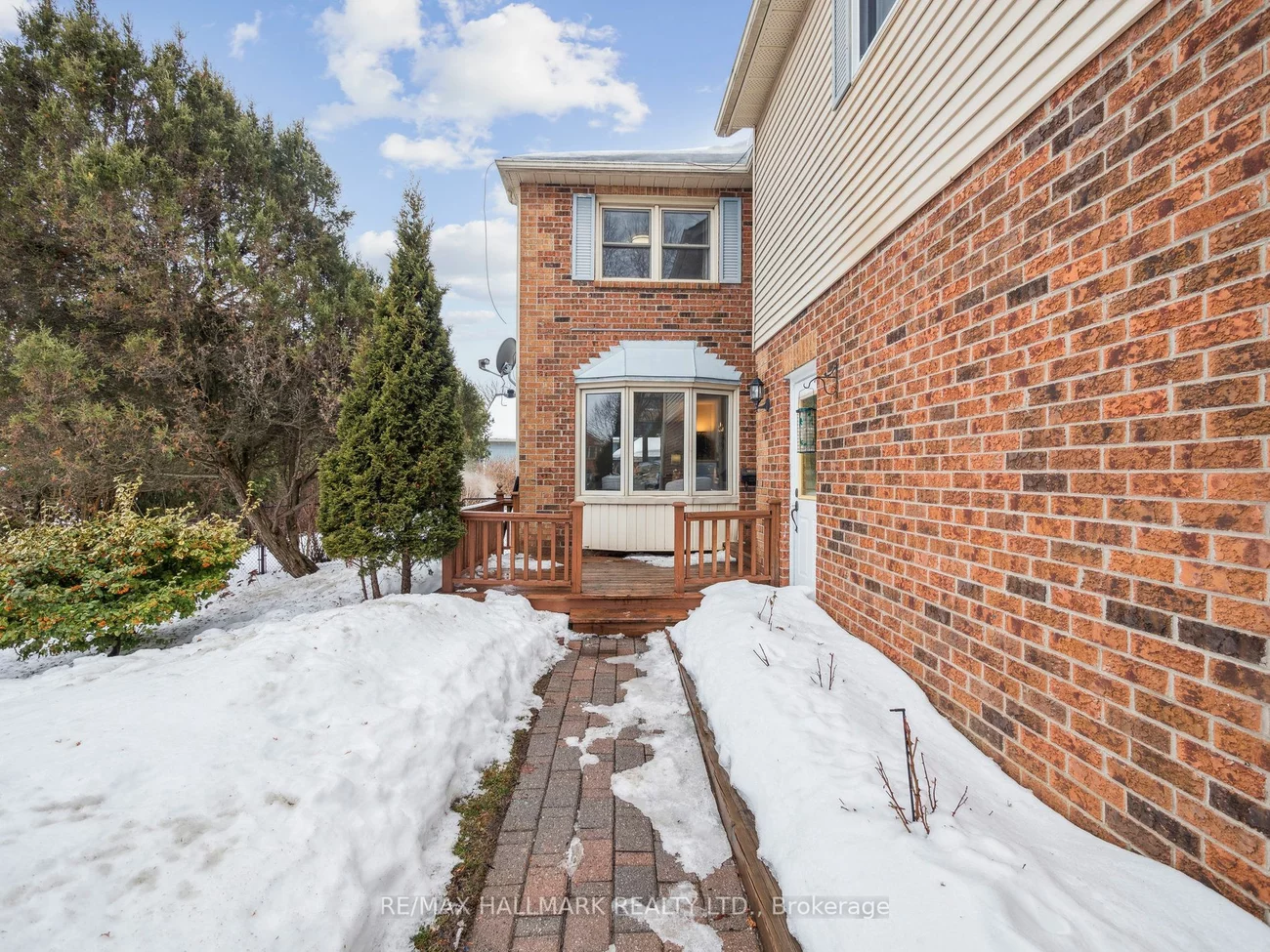 39 Peevers Cres, Newmarket