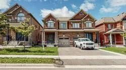 629 Sweetwater Cres, Newmarket