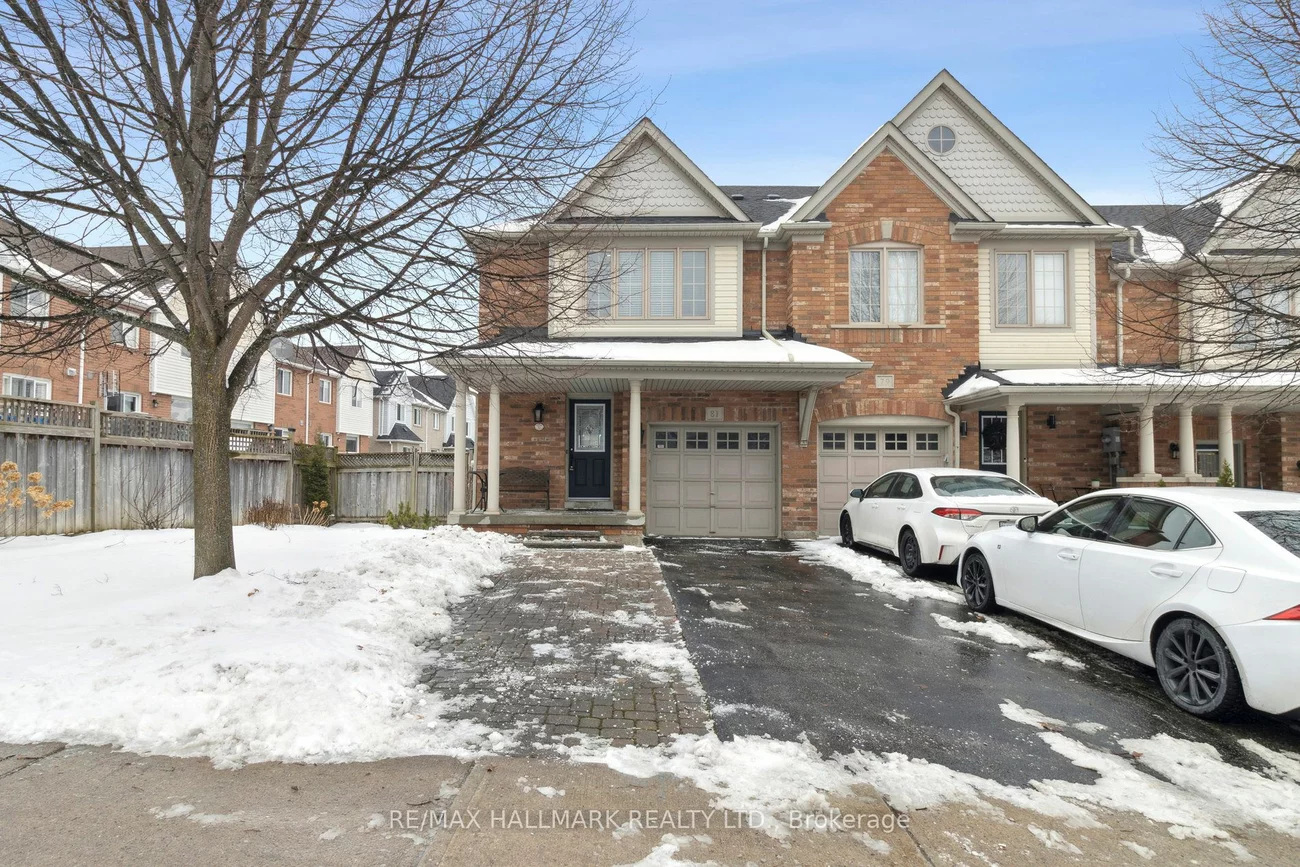 81 Hartford Cres, Newmarket