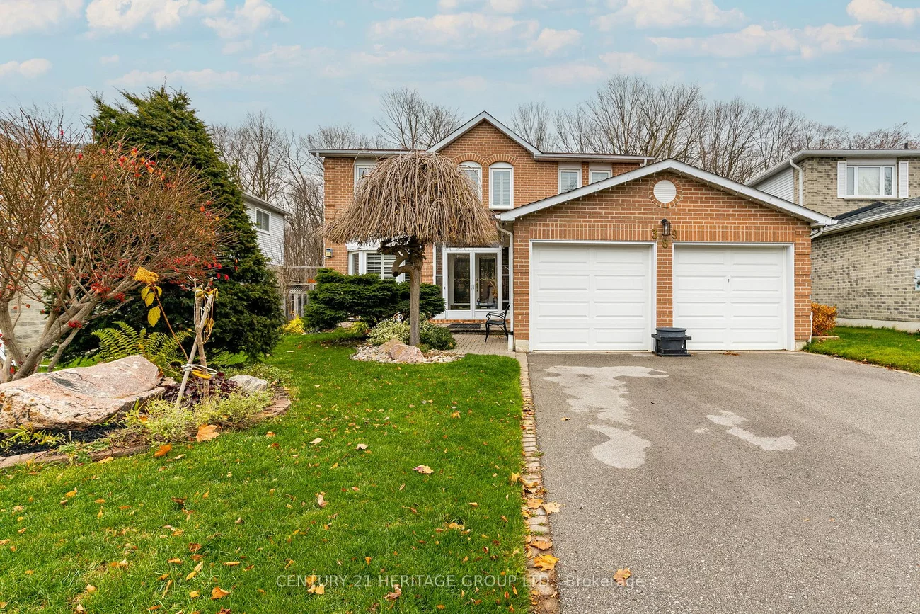 389 Vanden Bergh Blvd, Newmarket