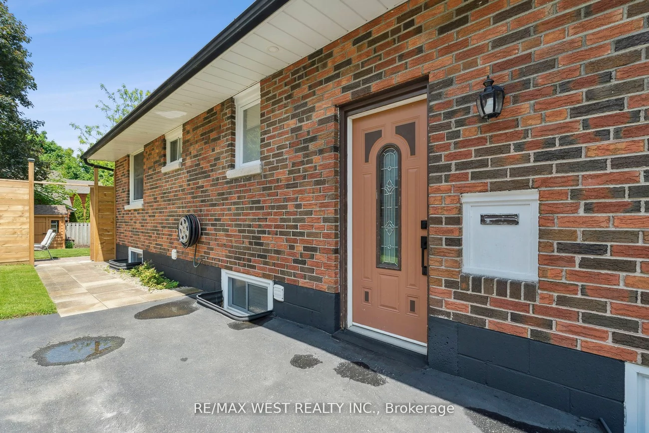 308 Donlin Ave, Newmarket