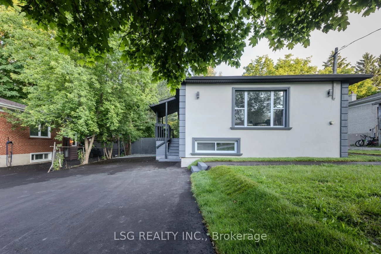 56 Millard Ave, Newmarket