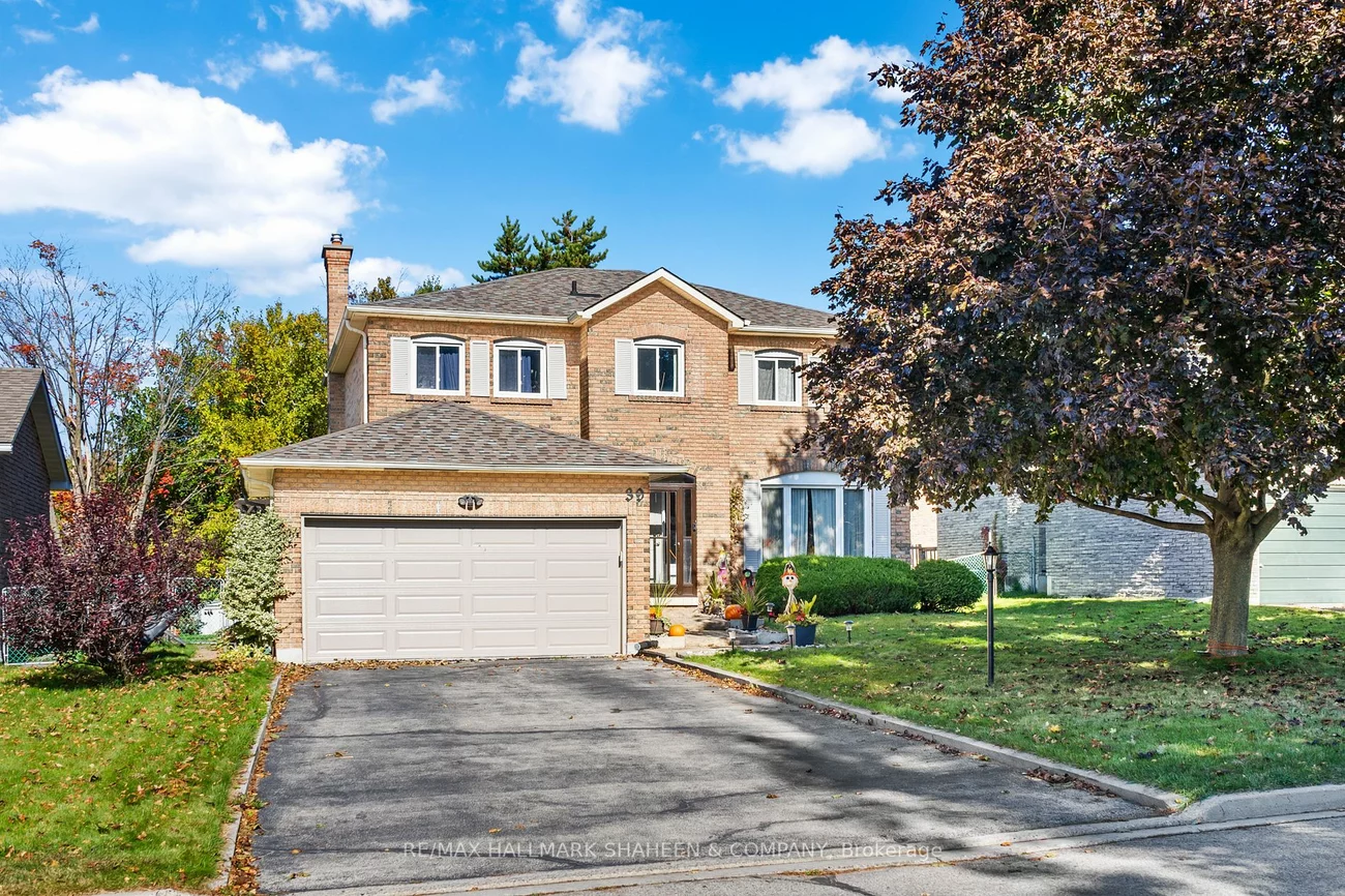 39 Lowe Blvd, Newmarket