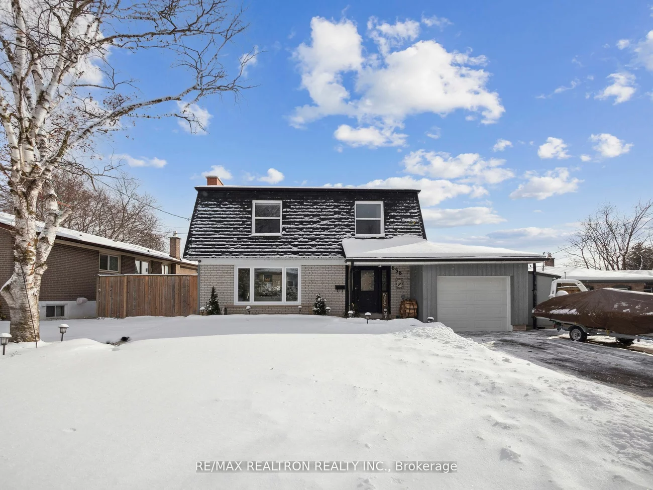 638 Red Deer St, Newmarket