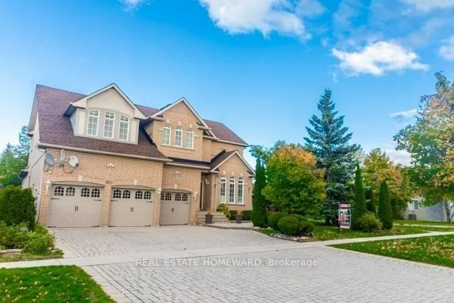 669 Foxcroft Blvd, Newmarket