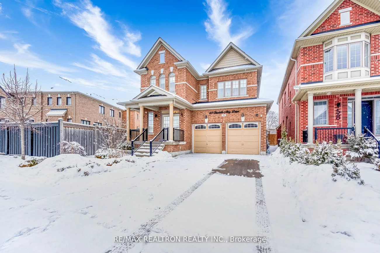 60 Charlotte Abby Dr, East Gwillimbury