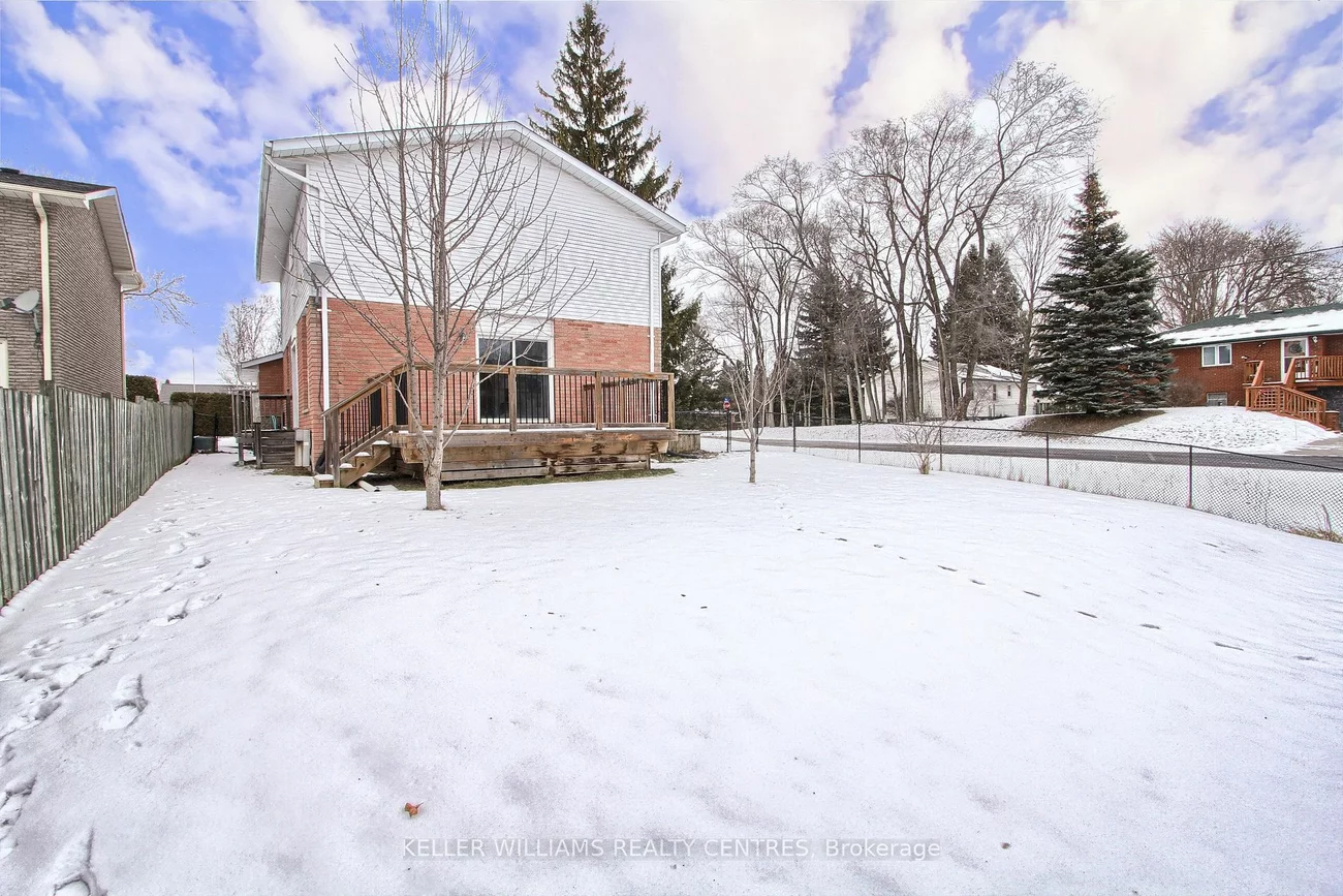 422 Hill St, East Gwillimbury