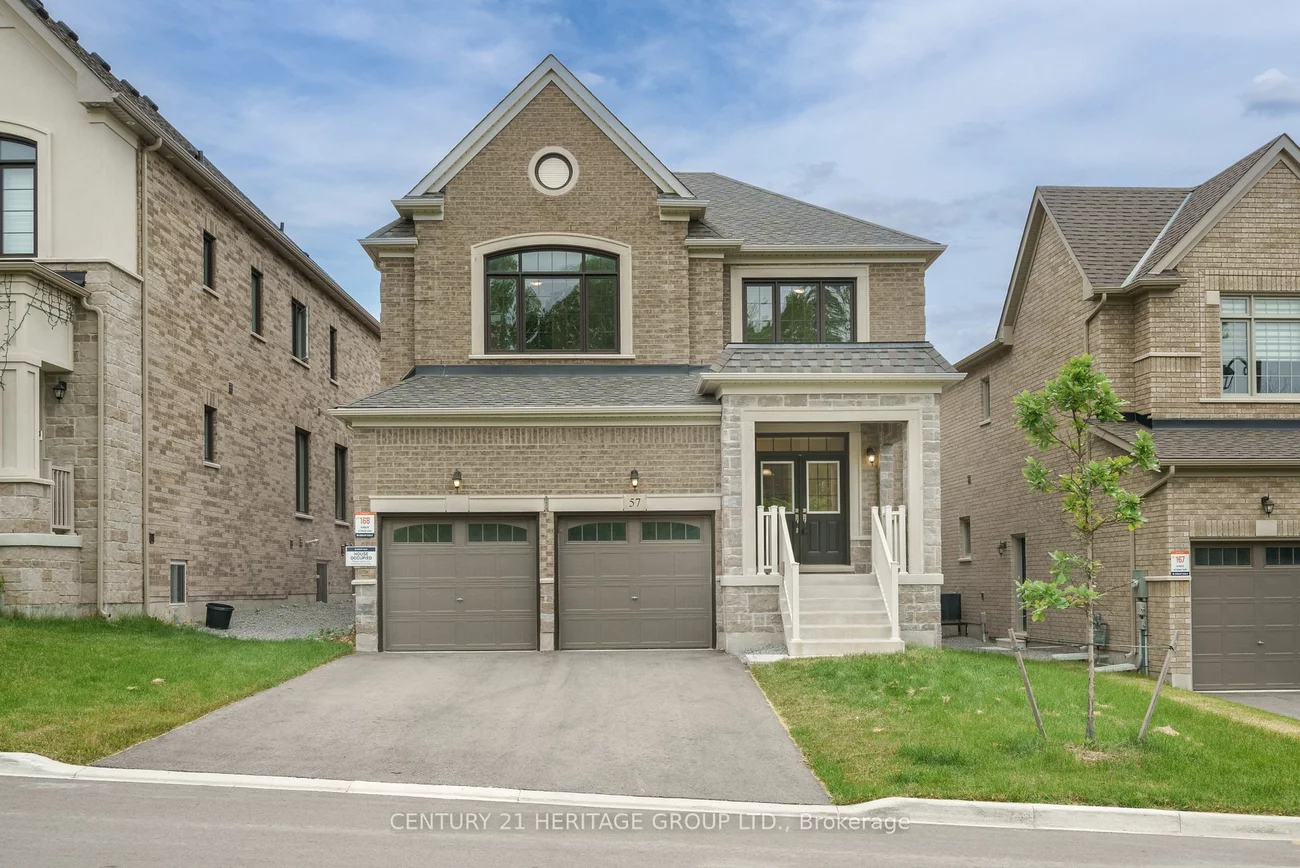 57 Terrain Crt, East Gwillimbury