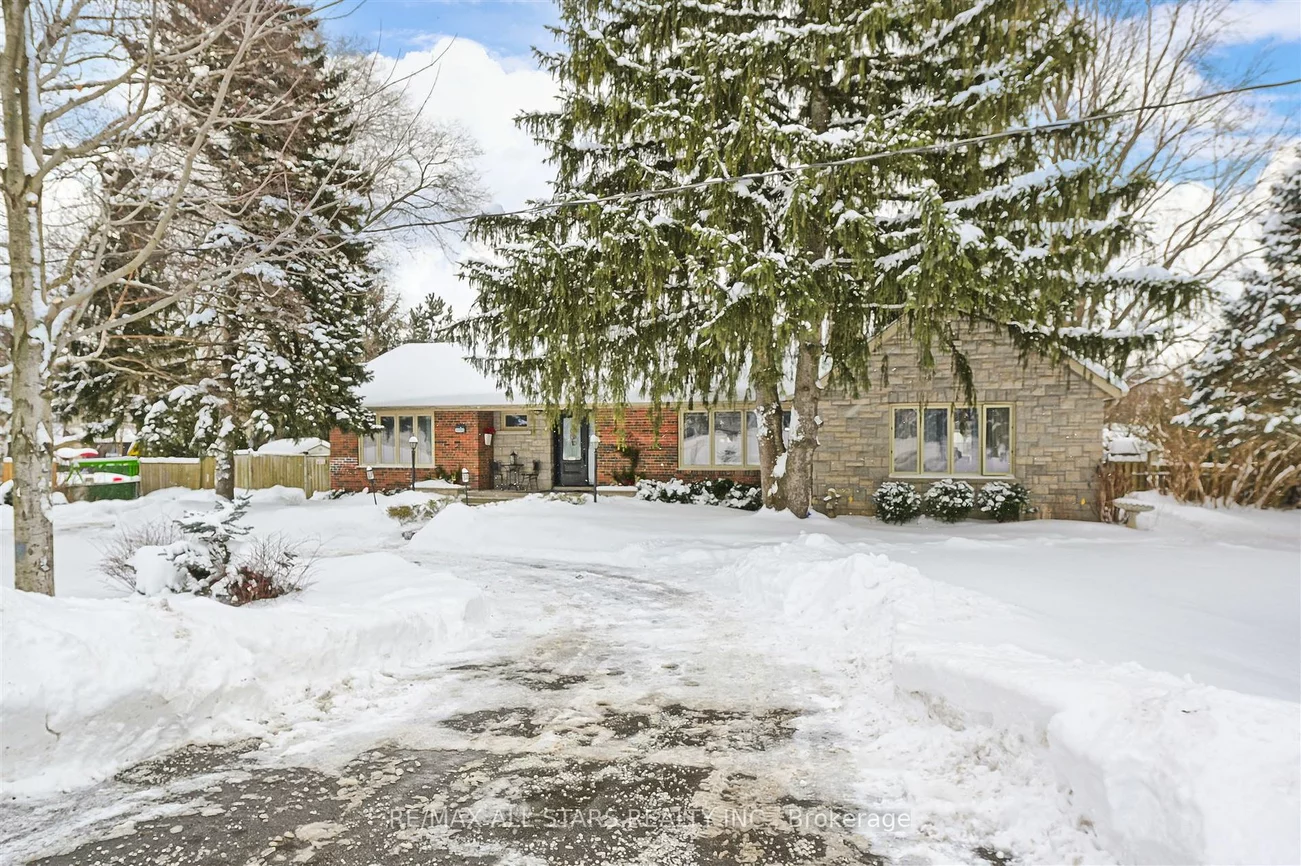 1725 Mount Albert Rd, East Gwillimbury