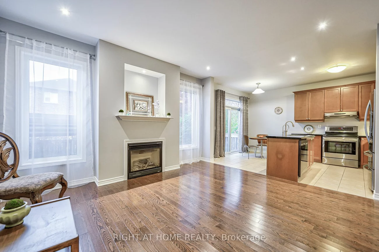 172 Harvest Hills Blvd, East Gwillimbury