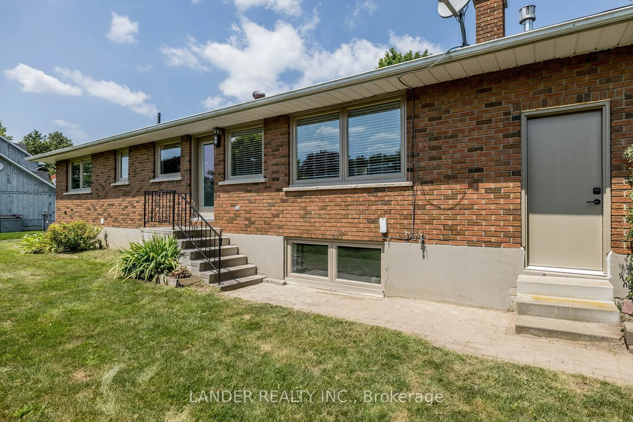 27 Shannon Rd, East Gwillimbury