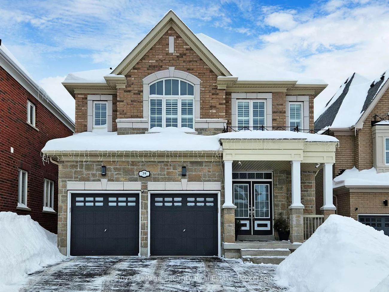 39 Vivian Creek Rd, East Gwillimbury