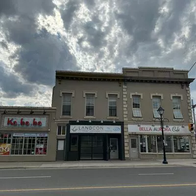 15240, Yonge, Aurora Village, Aurora
