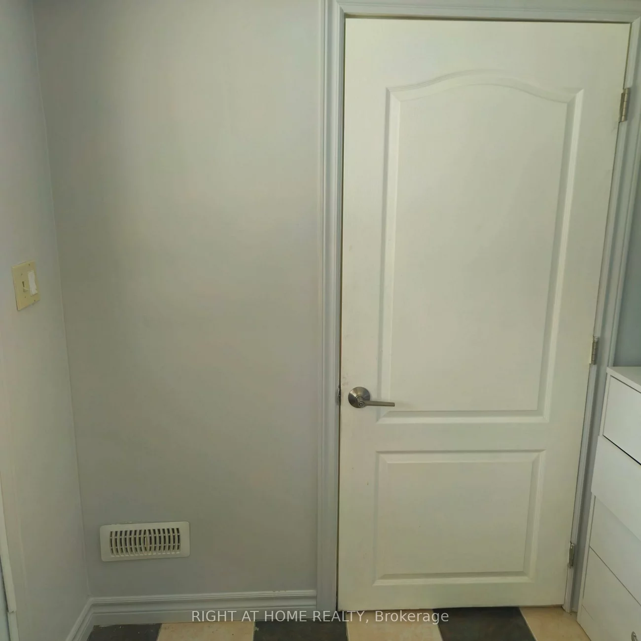 43, Attridge, Aurora Village, Aurora