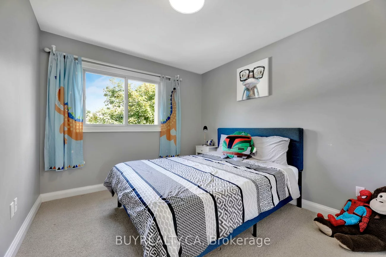 104, Poplar, Aurora Highlands, Aurora