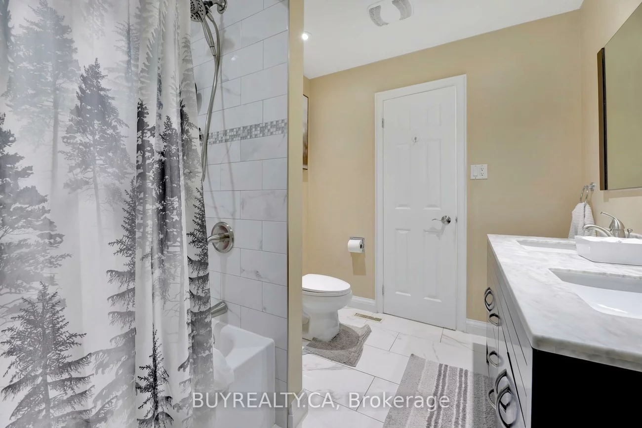 104, Poplar, Aurora Highlands, Aurora