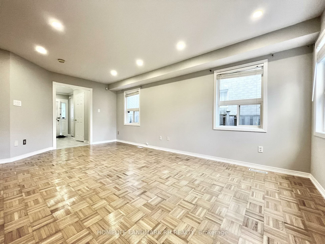 11, Cottinghill, Bayview Northeast, Aurora