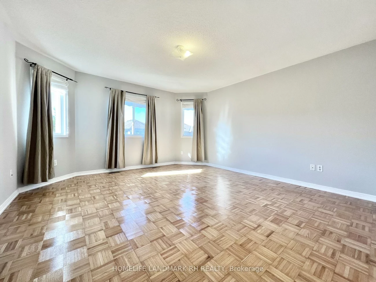 11, Cottinghill, Bayview Northeast, Aurora
