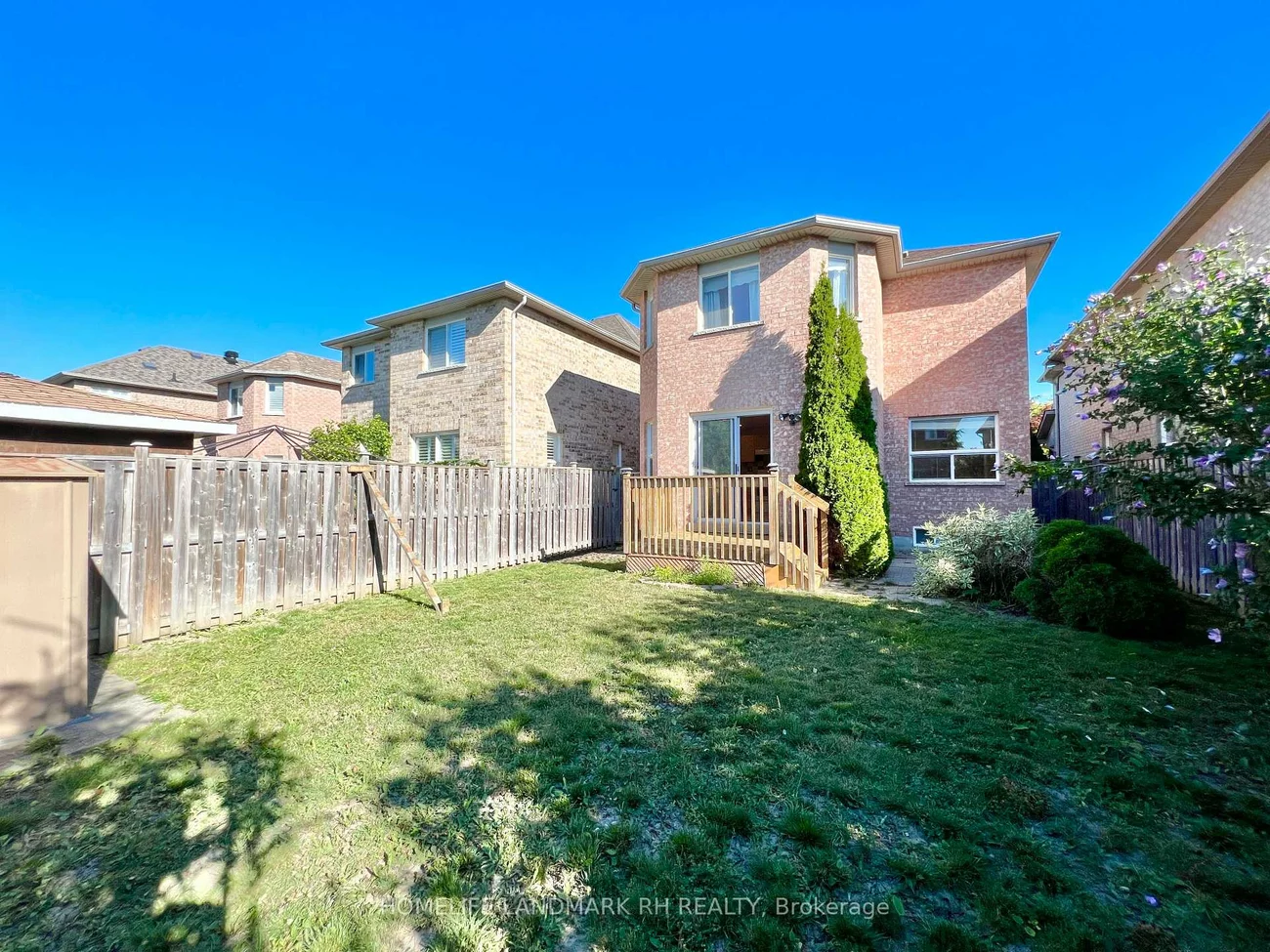11, Cottinghill, Bayview Northeast, Aurora