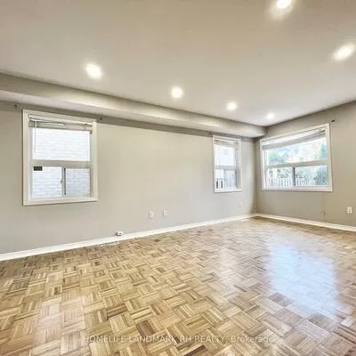 11, Cottinghill, Bayview Northeast, Aurora