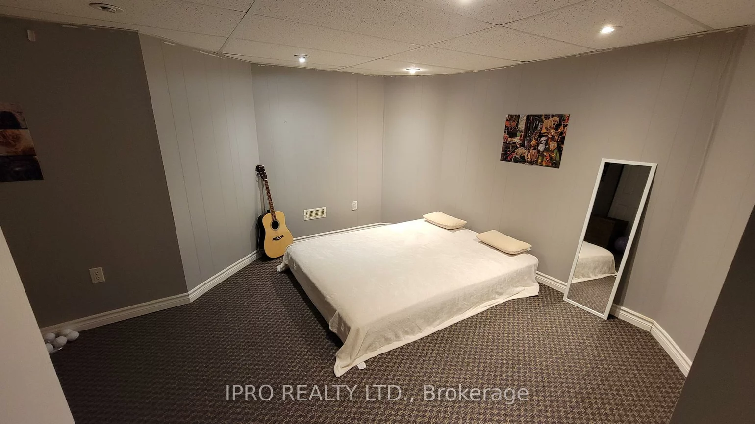 70, Ochalski, Bayview Wellington, Aurora