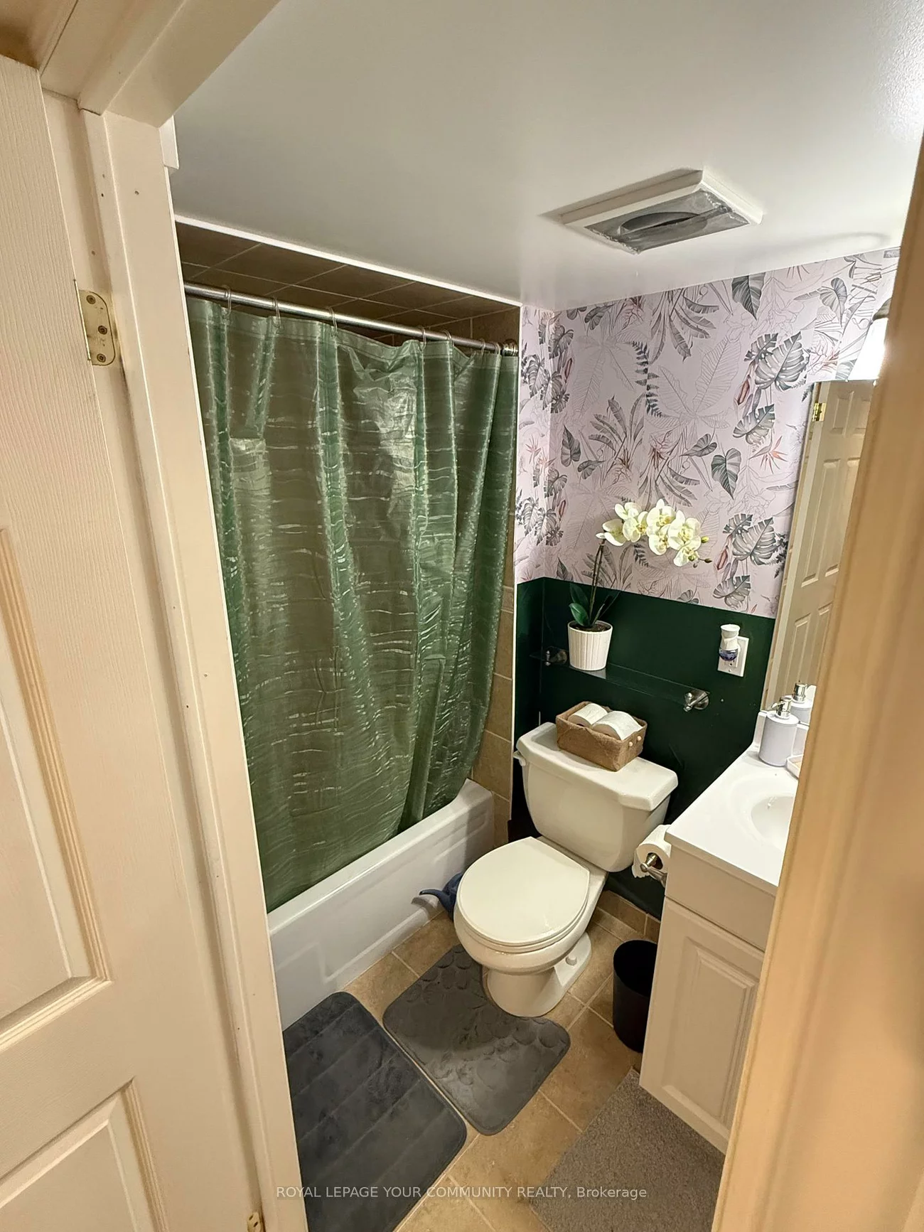 188, Tamarac, Aurora Heights, Aurora