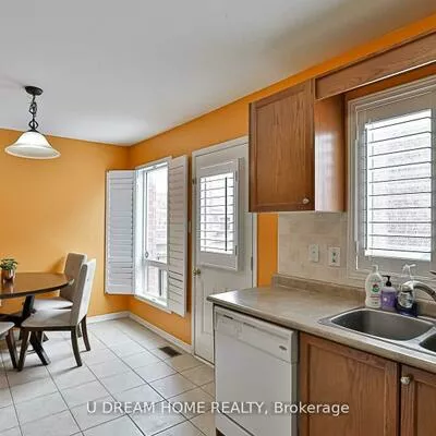 82, Barr, Bayview Northeast, Aurora