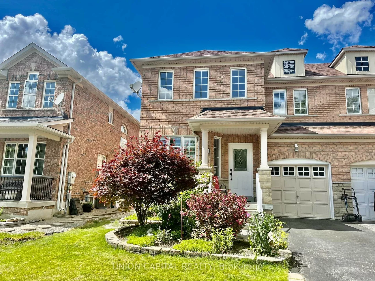 91, Starr, Bayview Wellington, Aurora