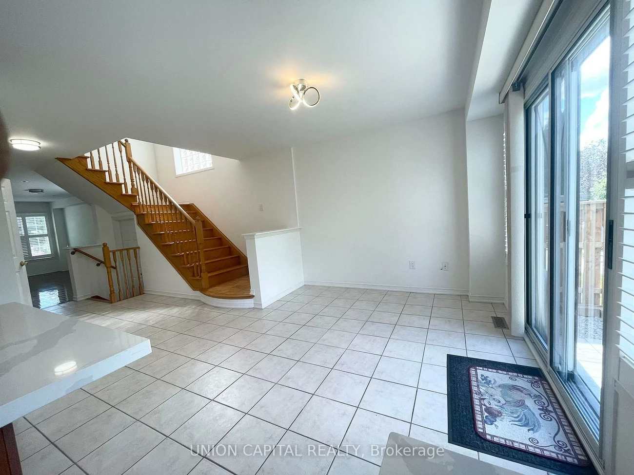 91, Starr, Bayview Wellington, Aurora