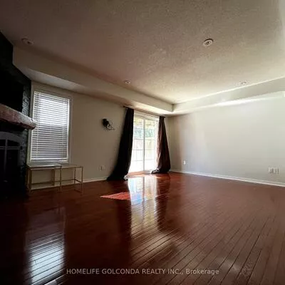 139, Chapman, Aurora Grove, Aurora