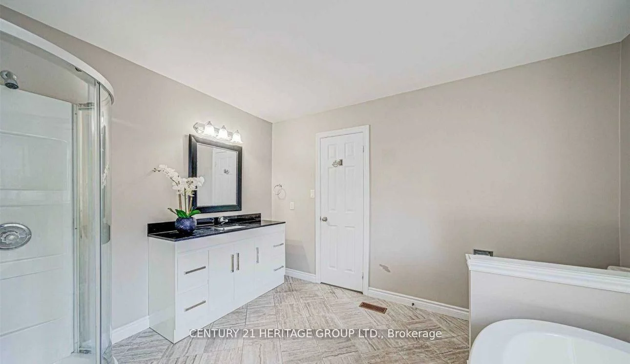 27, Hammond, Aurora Heights, Aurora